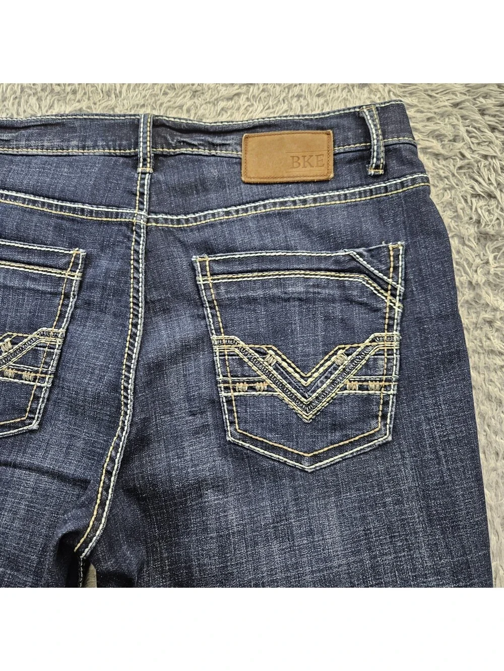 BKE TYLER Jeans Men Straight Leg 36L (Fits 36x34) Whiskering Fades Stretch Denim